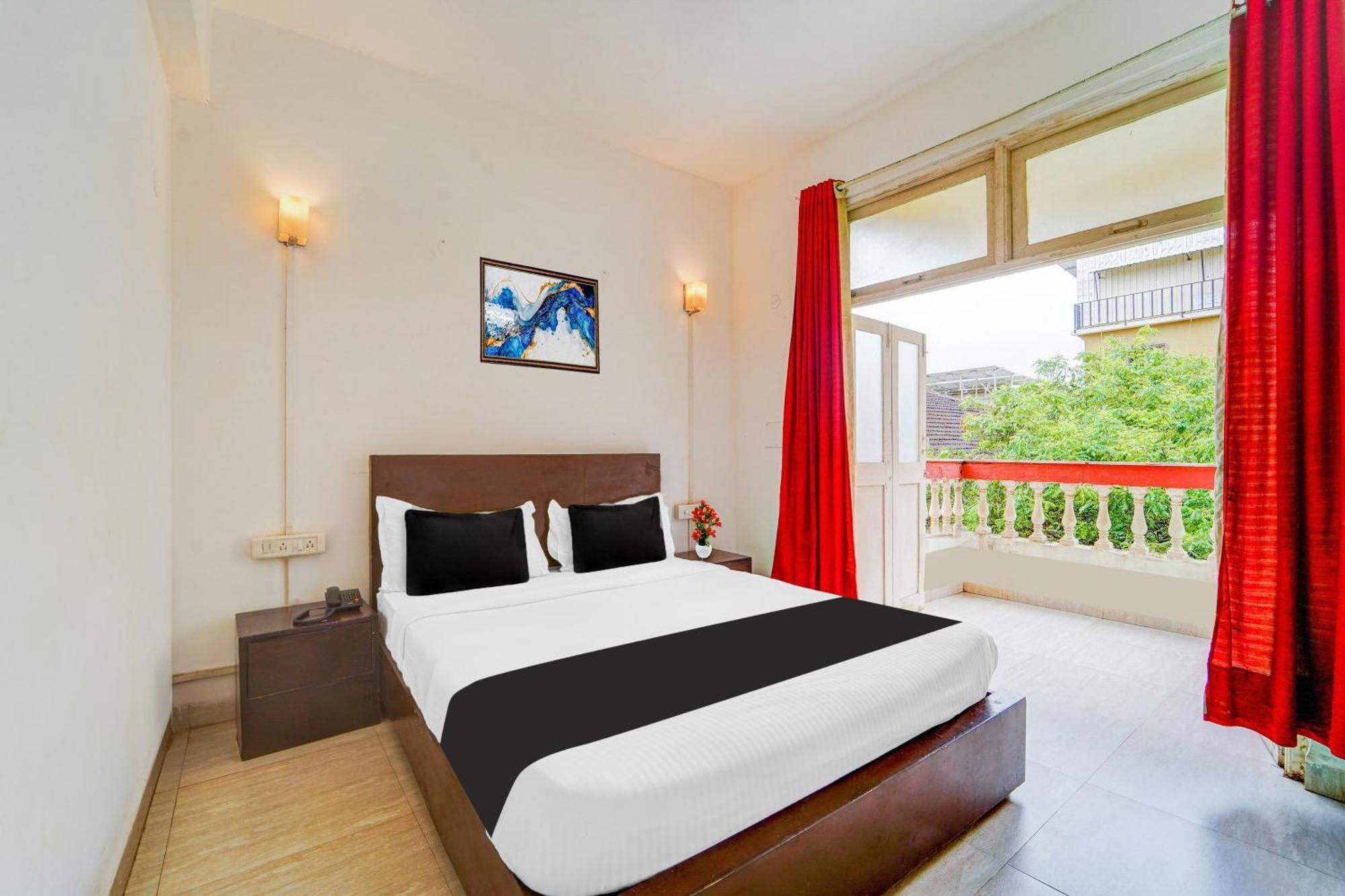 Super Townhouse Calangute - Baga Circle Formerly Park Avenue Extérieur photo